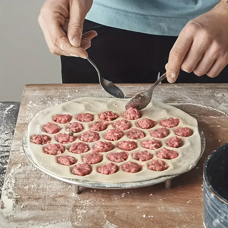 Kitchen Gadgets Dumpling Maker - เครื่องทำเกี๊ยวอะลูมิเนียม | เครื่องทำราวีโอลี 37 ช่อง สำหรับทำพาสต้าและไส้เนื้อแบบโฮมเมด